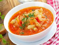 Рецепта Воденичарска чорба / супа с телешки джолан, картофи, печени чушки, кисело зеле и домати от консерва в тенджера под налягане